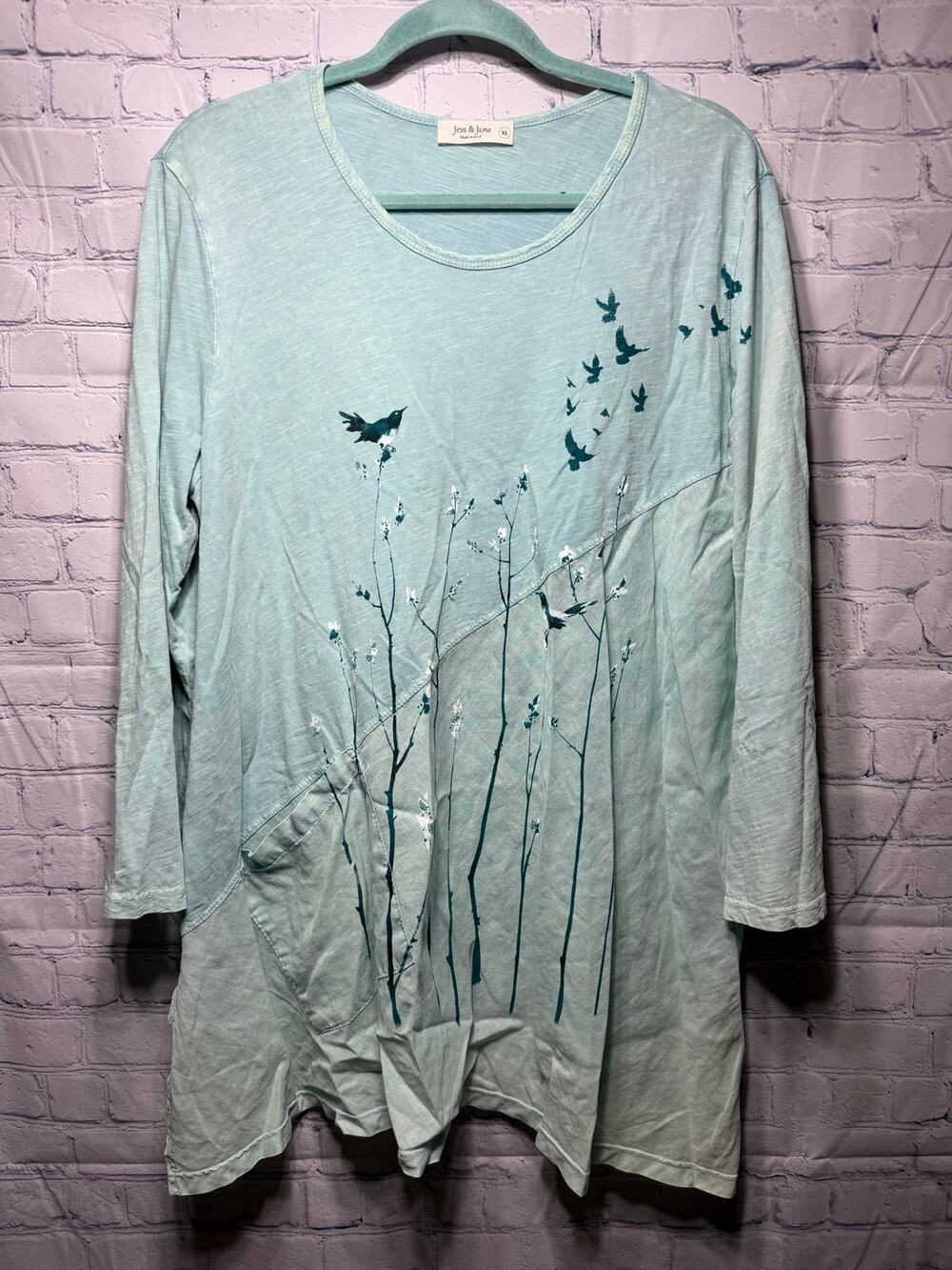 Jess & Jane Womens Artsy Long Sleeve Graphic Front Top Blue Green Sz XL